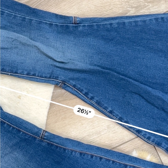 Free people just float on flare high rise jeans - Picture 5 of 5